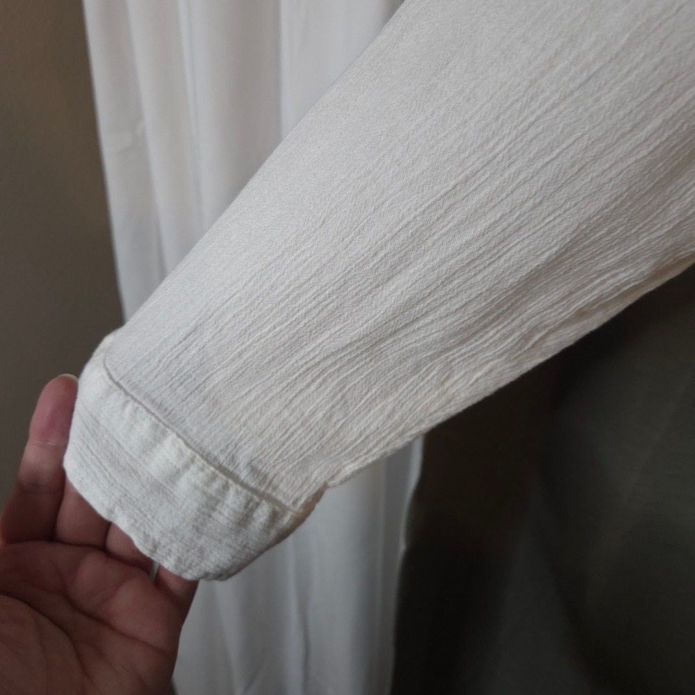 L.L. Bean Women's White Button Down Shirt Chest Pocket Light Weight Size XL - Picture 2 of 11